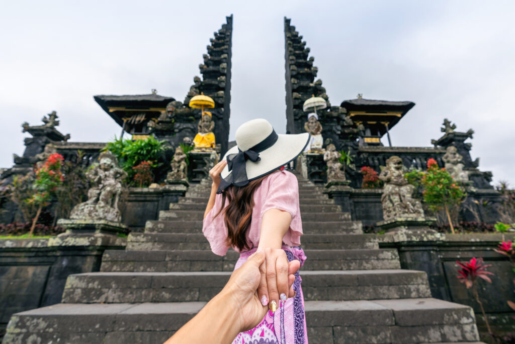 holding hand of girl